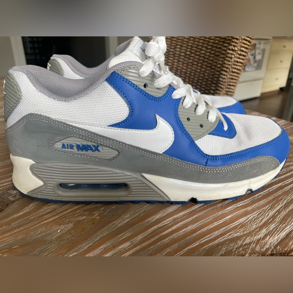 Nike Air Max 90